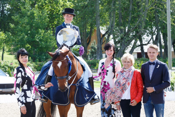 Kirsika Neimla, Hanna Karasiova - ARLEKINO, Nancy Freiberg, Katrina Wust, Martten Kaldvee @ Cavalor Baltic Summer Cup, 16.07.2016 © Author: Kylli Tedre / www.kyllitedre.com